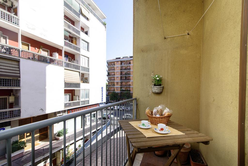 Casa Vacanze Nonna Elena Rom Exterior foto